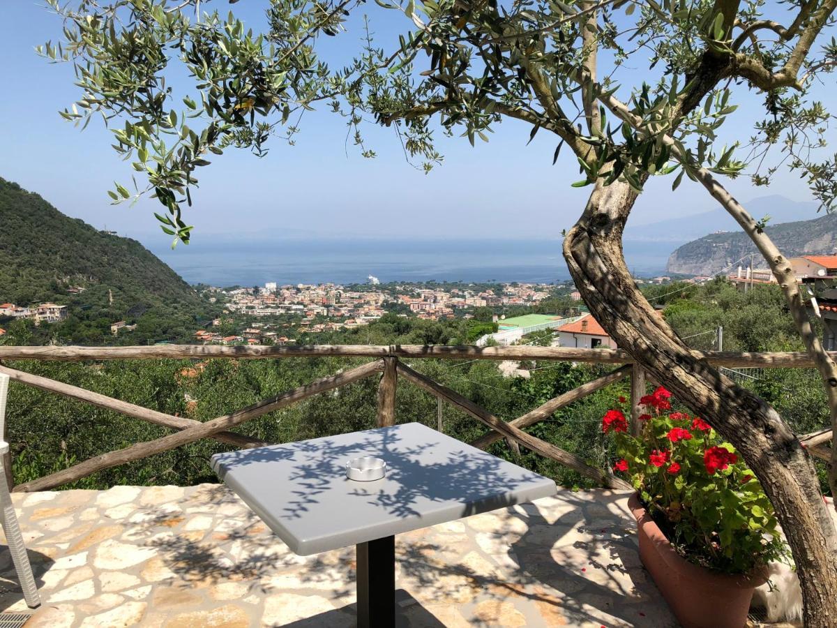 Casa Mazzola Bed and Breakfast Sant'Agnello Buitenkant foto